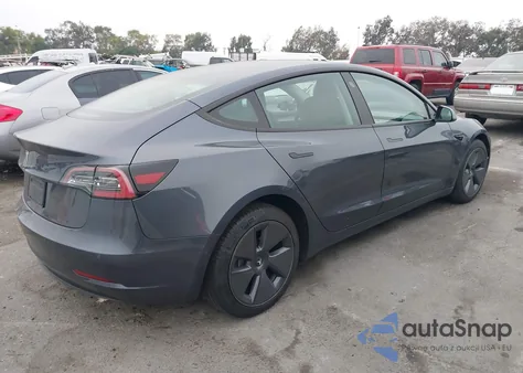 2022 Tesla Model 3 Rear-Wheel Drive from USA, damaged, VIN 5YJ3E1EA0NF376695